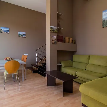 Costabravaforrent Pedro * L' Escala